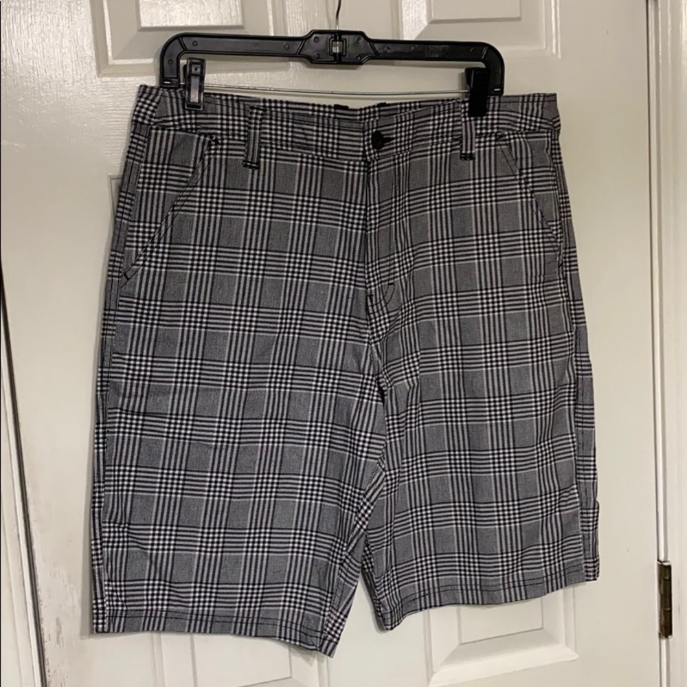 BNWT guys shorts!